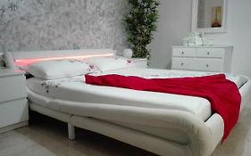 Mecenate Cozy Flat
